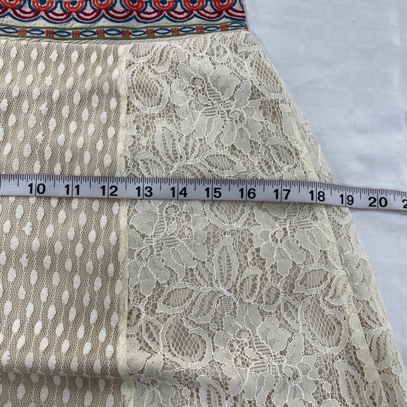 Flying Tomato Small Skirt Lace Boho Peasant Elastic Waist Flowy Panel Sharkbite - Picture 8 of 10